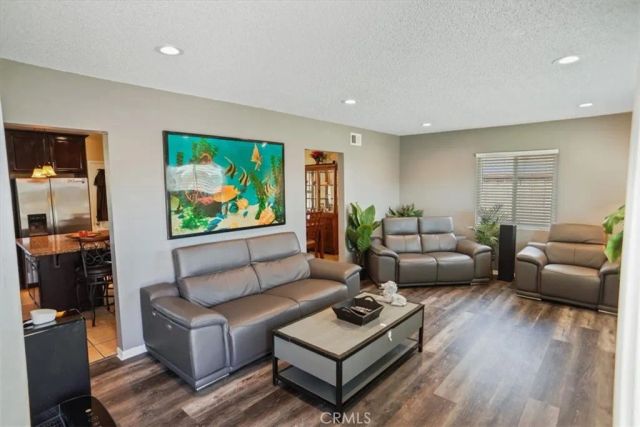 41537 47th Street West, Lancaster, CA 93536