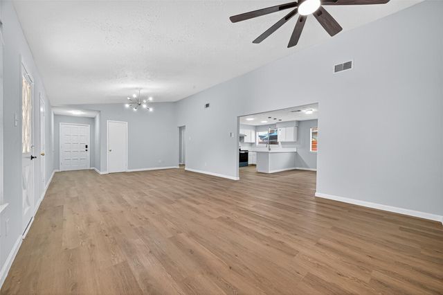 11622 Old Telegraph Road, Houston, TX 77067