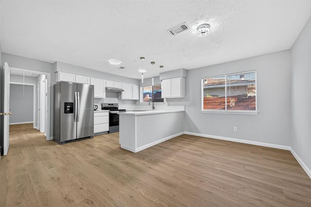 11622 Old Telegraph Road, Houston, TX 77067