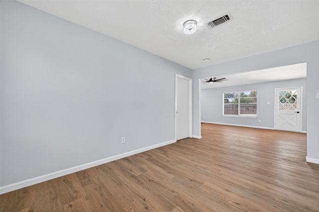 11622 Old Telegraph Road, Houston, TX 77067