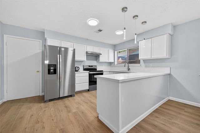 11622 Old Telegraph Road, Houston, TX 77067