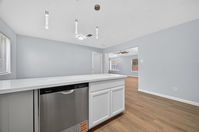 11622 Old Telegraph Road, Houston, TX 77067