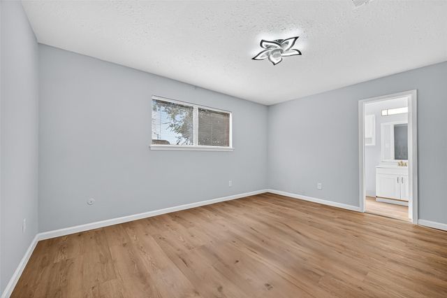 11622 Old Telegraph Road, Houston, TX 77067