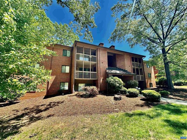 103 TURTLE CREEK RD #11, Charlottesville, VA 22901
