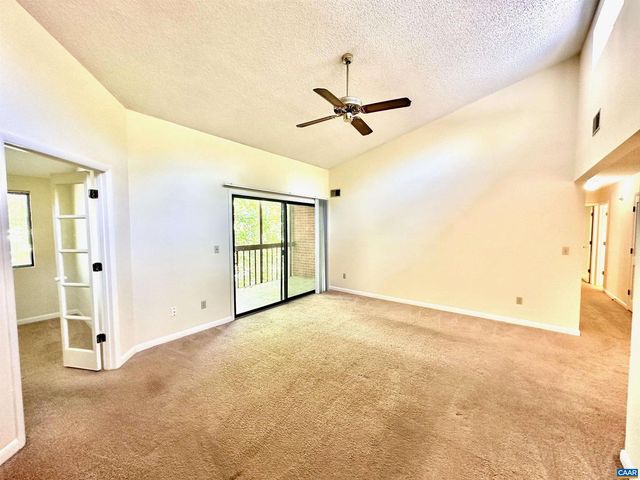 103 TURTLE CREEK RD #11, Charlottesville, VA 22901