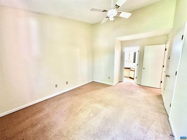 103 TURTLE CREEK RD #11, Charlottesville, VA 22901