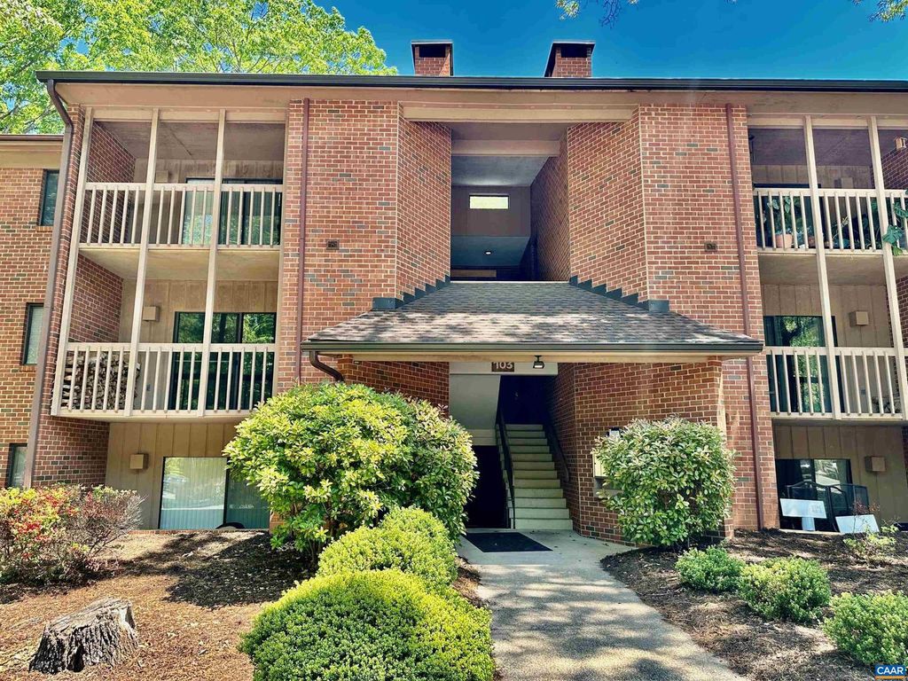 103 TURTLE CREEK RD #11, Charlottesville, VA 22901