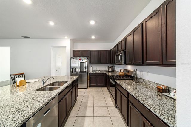 6433 SW 73RD AVENUE, Ocala, FL 34474