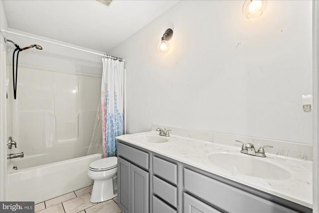 9617 THOUSAND OAKS LN, Spotsylvania, VA 22551