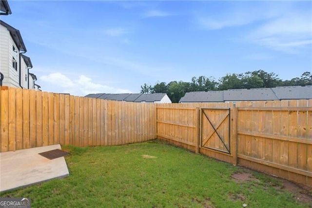 91 Auburn Run Lane, Auburn, GA 30011