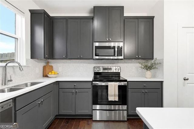 91 Auburn Run Lane, Auburn, GA 30011