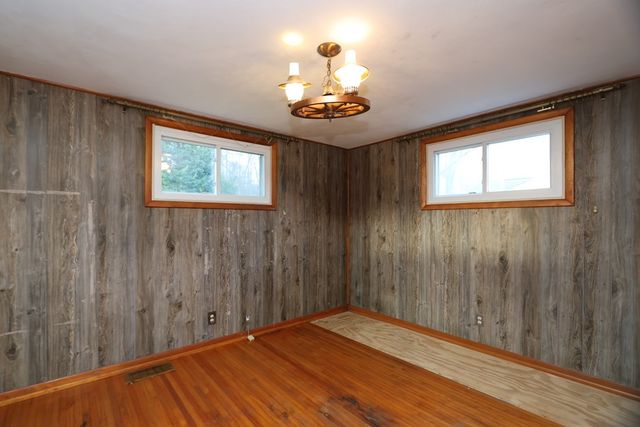 1462 S Lascerne Circle, Mansfield, OH 44906