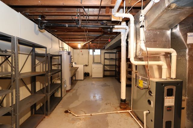 1462 S Lascerne Circle, Mansfield, OH 44906