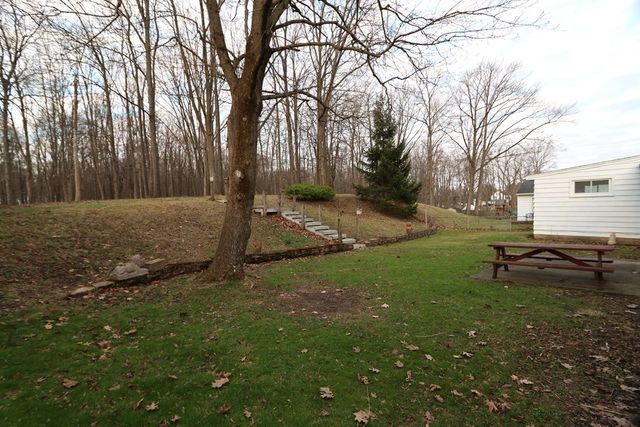 1462 S Lascerne Circle, Mansfield, OH 44906