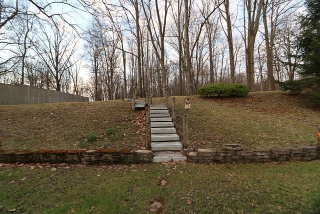 1462 S Lascerne Circle, Mansfield, OH 44906