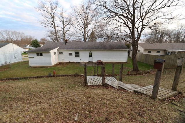 1462 S Lascerne Circle, Mansfield, OH 44906