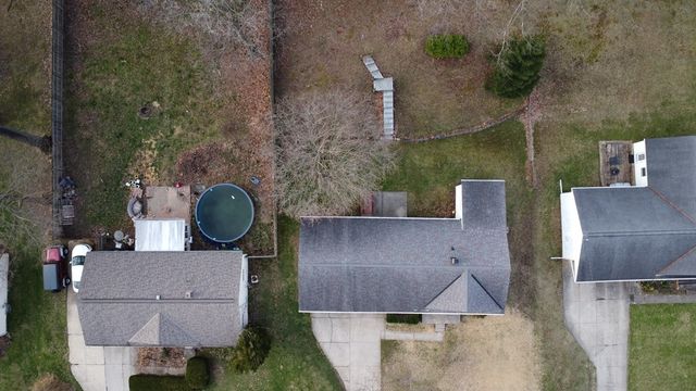 1462 S Lascerne Circle, Mansfield, OH 44906