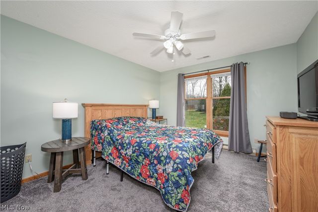 8873 Cooley Road, Ravenna, OH 44266