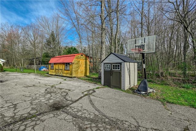 8873 Cooley Road, Ravenna, OH 44266