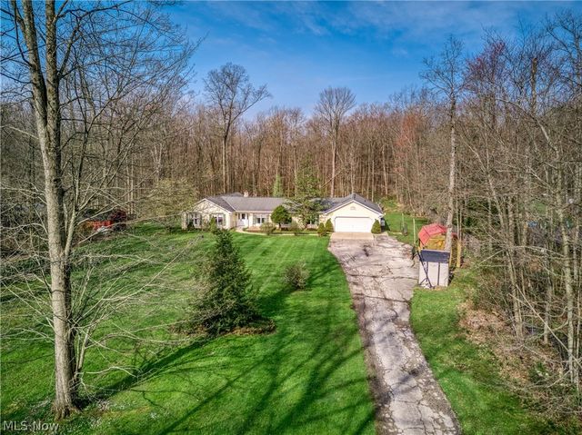 8873 Cooley Road, Ravenna, OH 44266