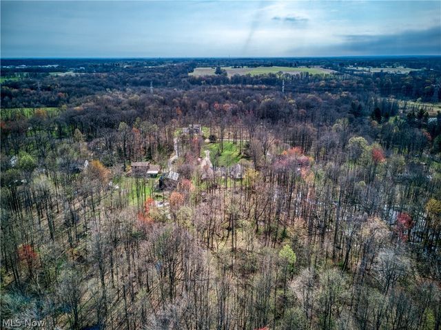 8873 Cooley Road, Ravenna, OH 44266