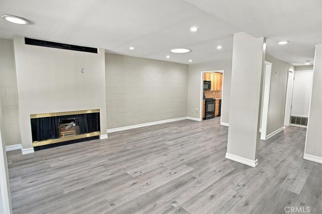 18914 Circle Of The Oaks, Newhall, CA 91321 — photo 3
