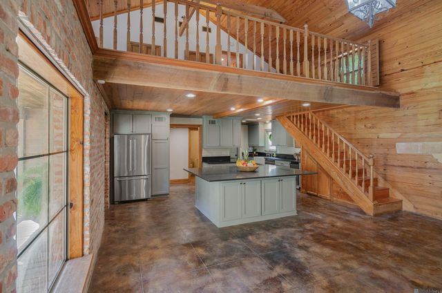 4636 River Rd, Clinton, LA 70722