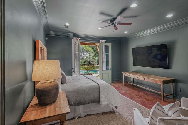 4636 River Rd, Clinton, LA 70722