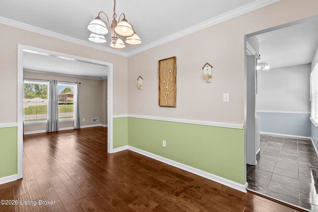 4802 Famous Way, Louisville, KY 40219