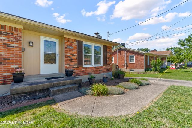 4802 Famous Way, Louisville, KY 40219