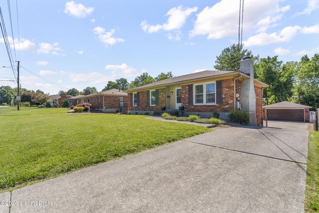 4802 Famous Way, Louisville, KY 40219