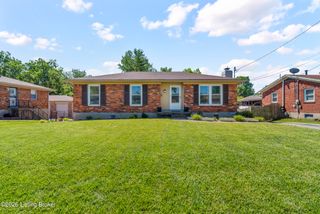 4802 Famous Way, Louisville, KY 40219