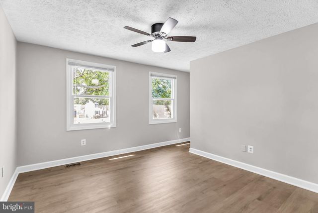 3204 LOCKGATE CT, Herndon, VA 20171