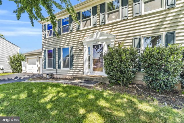 3204 LOCKGATE CT, Herndon, VA 20171