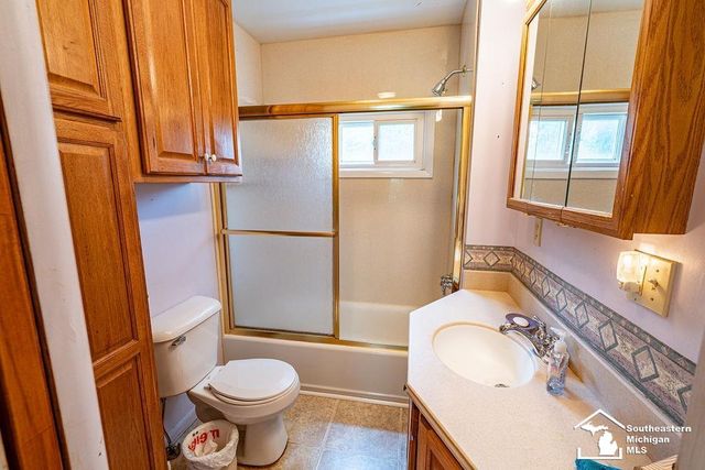 3563 1st Street, La Salle, MI 48145