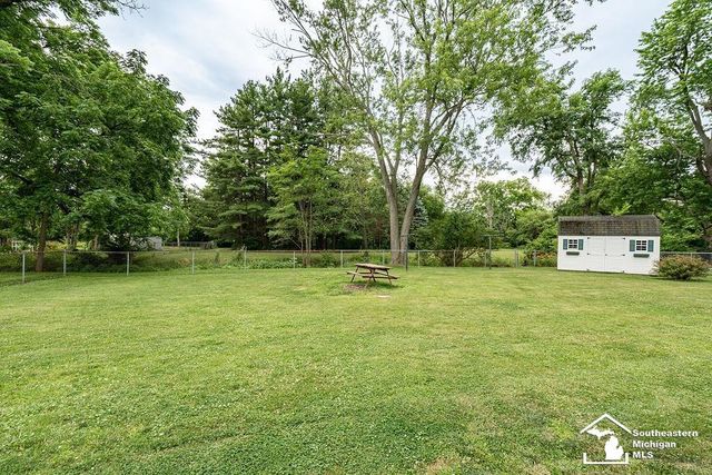 3563 1st Street, La Salle, MI 48145
