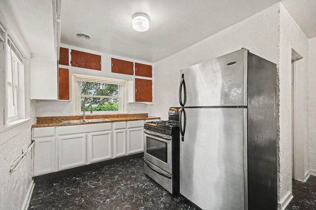 2617 Clyde Park Avenue SW, Wyoming, MI 49509