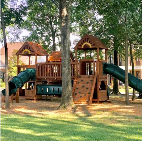 211 Hollybrook Drive, Shreveport, LA 71106