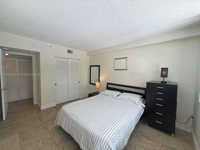 1500 Bay Rd 116S, Miami Beach, FL 33139