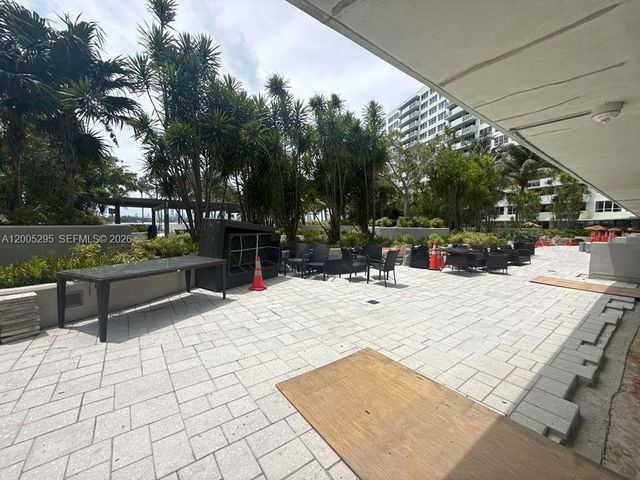 1500 Bay Rd 116S, Miami Beach, FL 33139