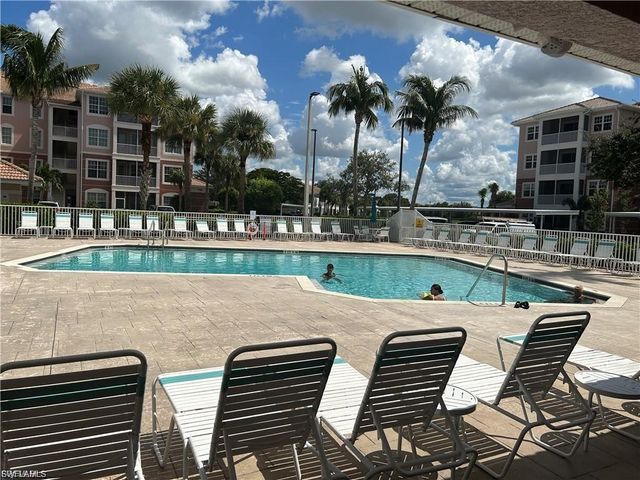 15901 Royal Pointe LN # 104, Fort Myers, FL 33908
