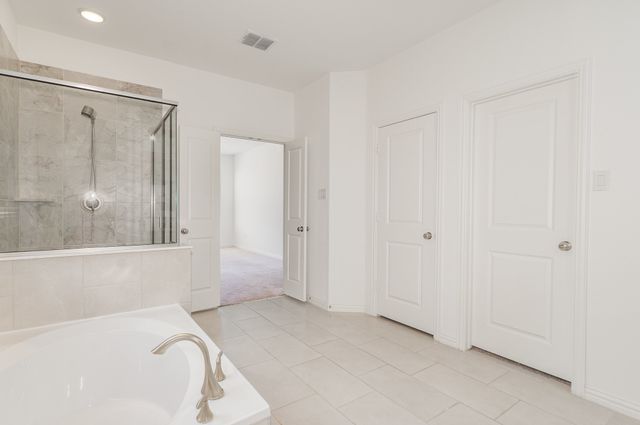 428 Halwin Drive, Fort Worth, TX 76131