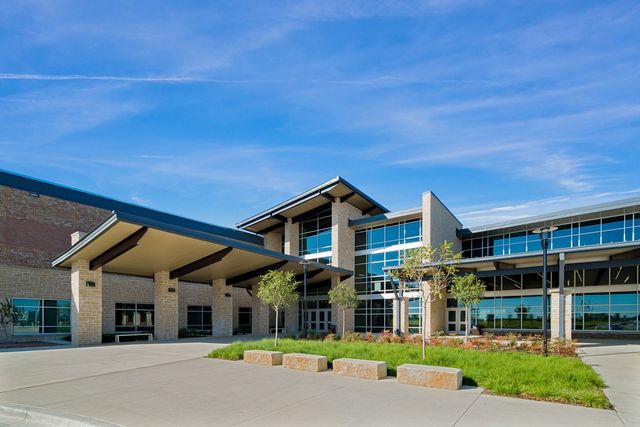 428 Halwin Drive, Fort Worth, TX 76131