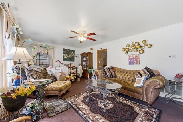 10066 S Van Vlissingen Road, Chicago, IL 60617