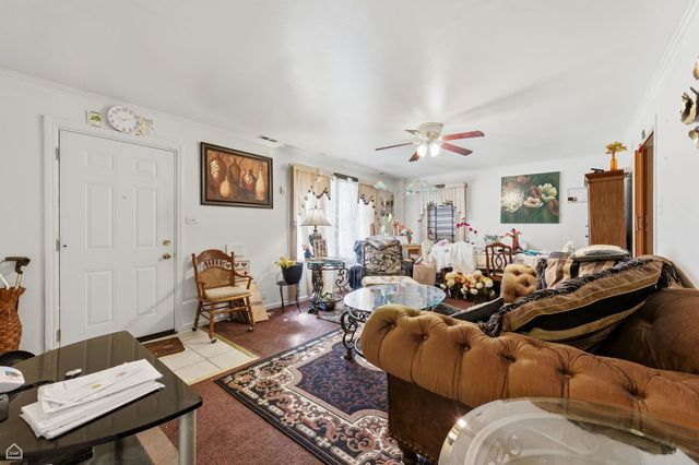 10066 S Van Vlissingen Road, Chicago, IL 60617