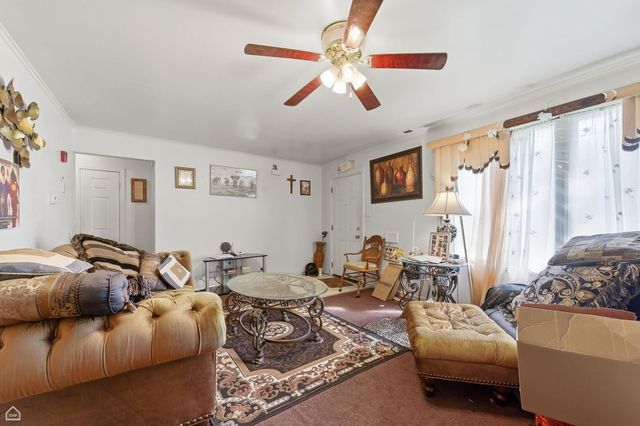 10066 S Van Vlissingen Road, Chicago, IL 60617