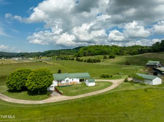 3570 Stanley Valley Road, Surgoinsville, TN 37873