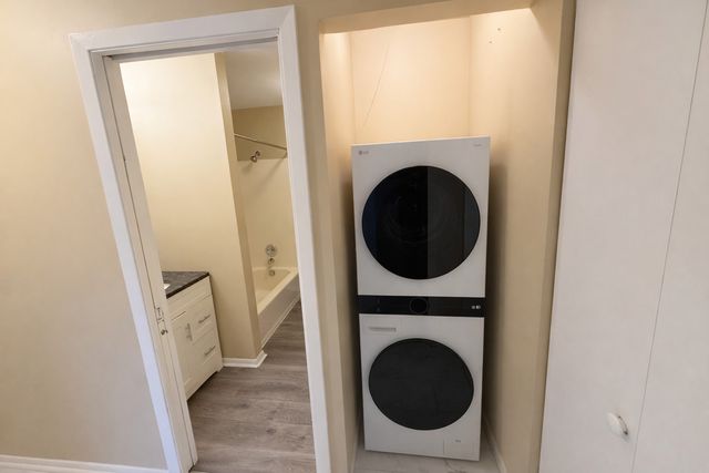 1462 Stonebridge Circle F10, Wheaton, IL 60189