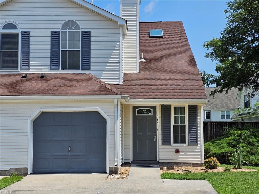 684 Aylesbury DR, Virginia Beach, VA 23461