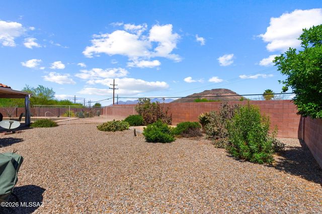 2504 W Southern Star Drive, Tucson, AZ 85713